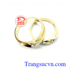 Nhẫn cưới mặt kim cương vàng tây