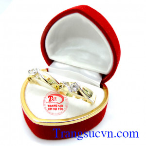 Nhẫn cưới mặt kim cương vàng tây