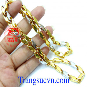 Sản phẩm thể hiện vẻ nam tính của phái mạnh. Dây chuyền vàng đẹp