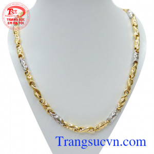Chiếc dây chuyền vàng hai màu