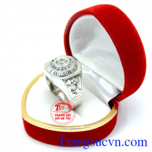 Nhẫn nam đại bàng vàng đính đá