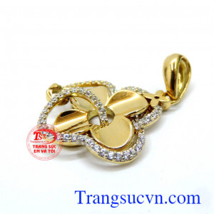 Mặt vàng nữ tính thiết kế hình hoa cho phái đẹp. Mặt dây chuyền hoa 4 cánh vàng 18k