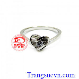 Trang sức nhẫn nữ vàng trắng sản xuất tại công ty trang sức em và tôi với kiểu dáng đẹp,mãu mã đa dạng.