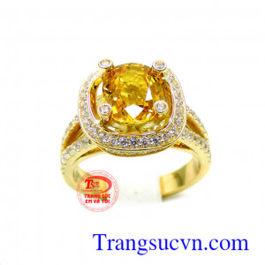 Nhẫn nữ đá quý sapphire vàng thiên nhiên sáng lấp lánh. Nhẫn nữ xoắn ốc sapphire vàng 18k