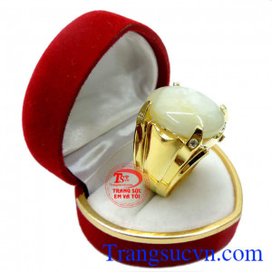 Nhẫn sapphire chuẩn chất lượng thể hiện cá tính của bạn