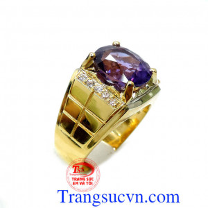 Nhẫn nam thạch anh tím thủy chung kiểu dáng đơn giản, mang lại phong cách mạnh mẽ cho nam giới, thạch anh tím  phong thủy cho người mệnh Hỏa, Thổ