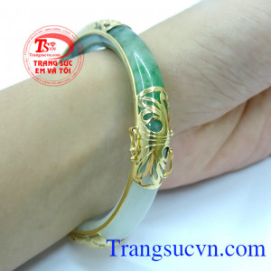 Vòng vàng thời trang ngọc