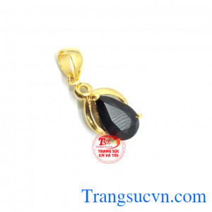 Mặt dây sapphire giọt nước đẹp