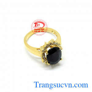 Nhẫn nữ sapphire theo mệnh nét sáng,bóng bền đẹp.