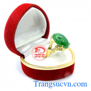 Nhẫn nữ được khách hàng bình chọn nhiều năm uy tín trên thị trường trong và ngoài nước. Nhẫn nữ ngọc cẩm thạch vàng 14k