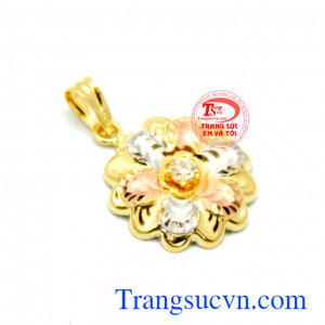 Mặt hoa tình yêu 18k với ý tưởng tình yêu trọn vẹn hạnh phúc vĩnh cửu.