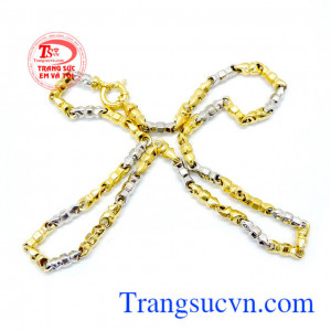 Dây chuyền nam vàng tây đẹp sang trọng, tinh tế