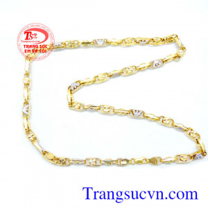 Dây chuyền mắt xích lịch lãm là sản phẩm tốt nhất cả về mẫu mã và chất lượng cho khách hàng