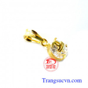 Mặt dây nữ đá kim cương nhân tạo thiết kế kiểu dáng Korea sang trọng quý phái.