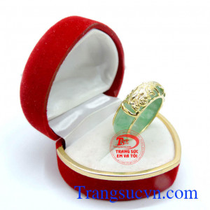 Nhẫn nữ ngọc cẩm thạch