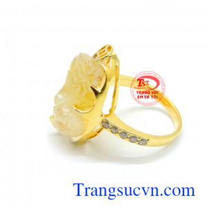 Nhẫn thạch anh vàng tỳ hưu bọc vàng 14k