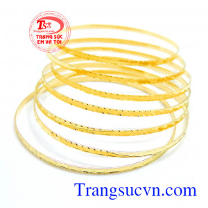 Và ý nghĩa vòng tuần vàng may mắn. Vòng tuần vàng may mắn