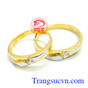 Nhẫn cưới là món trang sức không thể thiếu được trong bất cứ cuộc hôn nhân nào