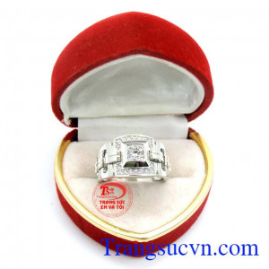 Sản phẩm nhẫn nam vàng tây được khách hàng bình chọn nhiều năm uy tín trên thị trường trong và ngoài nước