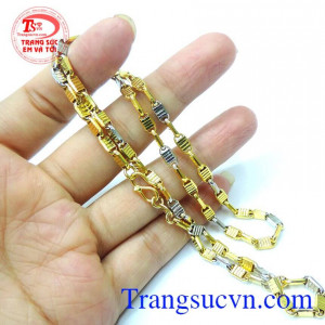 Dây chuyền nam vàng tây sang trọng