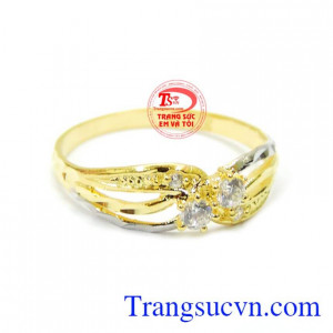 Món quà nhẫn nữ vàng tây chất lượng đảm bảo. Món quà nhẫn nữ
