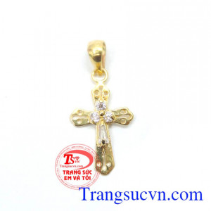 Mặt dây chuyền thánh giá sang trọng