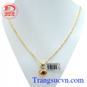 Bộ sản phẩm mặt dây nữ trái tim vàng chất lượng.