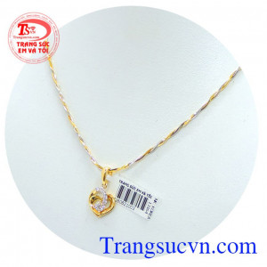 Mặt dây bộ dây chuyền nữ đeo sáng hợp thời trang và sản phẩm dây chuyền vàng cho phái đẹp chất lượng.