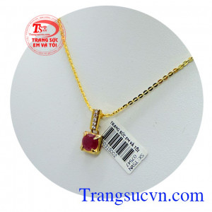 Trang sức bộ vàng mặt đá đỏ uy tín với hàng nghì khách hàng đánh giá ưa chuộng hợp thời trang và sang trọng,dây chuyền đẹp,dây chuyền giá rẻ đẹp,bảo hành 6 tháng.
