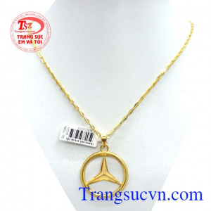 Bộ dây chuyền mặt logo đẹp bao gồm mặt dây chuyền 10k kết hợp dây chuyền hàng hiệu chất liệu vàng tây đảm bảo Uy tín, đeo hợp thời trang bán trên toàn quốc.