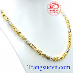 Dây chuyền vàng đeo hợp thời trang, sang trọng khách hàng ưa chuộng và bình chọn nhiều năm liền đối với sản phẩm dây chuyền vàng