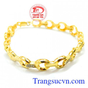 Là món quà ý nghĩa trong các dịp, sinh nhật, kỷ niệm. Lắc tay nữ 10k đính đá đẹp