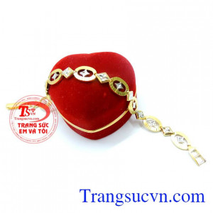Đường nét sáng bóng,bền đẹp. Lắc tay vàng tây 10k xinh xắn