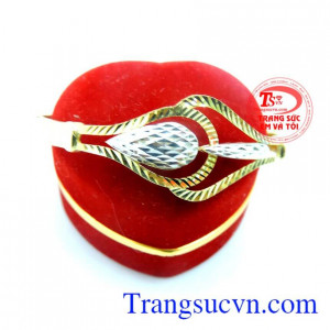 Có kiểm định vàng, bảo hành 6 tháng. Vòng tay nữ vàng tây dịu dàng