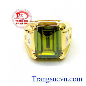 Nhẫn nam vàng đá xanh mạnh mẽ