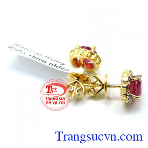 Đôi hoa tai đá ruby vàng 10k