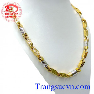 Dây chuyền nam vàng tây sang trọng