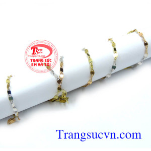 Dây chuyền nữ vàng uy tín dành cho phái đẹp