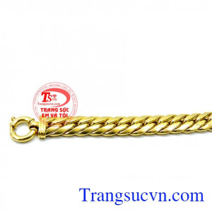 Lắc tay nam vàng mạnh mẽ 10k là món quà ý nghĩa dành cho nam thể hiện được sự mạnh mẽ bản lĩnh của người đàn ông với kiểu dáng đẹp,nam tính phong cách mạnh mẽ sản phẩm được Công ty trang sức em và tôi chế tác và cung cấp trên toàn quốc.