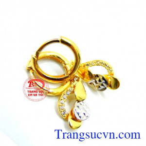 Hoa tai vàng kiểu trẻ trung vàng sản phẩm là món quà ý nghĩa dành cho phái đẹp, đeo hoa tai vàng tây, hoa tai đá quý,