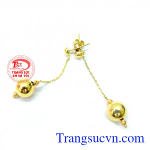 Đôi hoa tai vàng nữ viên bi đẹp giao hàng toàn quốc.