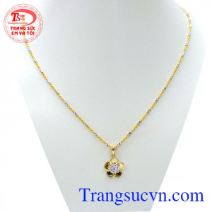 Sản phẩm bộ trang sức nữ vàng 10k máy bền đẹp,đeo hợp thời trang