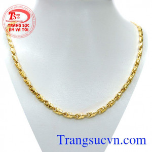 Dây chuyền vàng nam tính sáng bóng là dây chuyền nam 10k  đảm bảo chất lượng vàng thể hiện được sự mạnh mẽ lịch lãm của người đàn ông