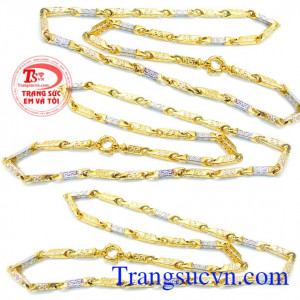Dây chuyền nam vàng tây sang trọng, tinh tế