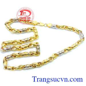 Dây chuyền nam sang trọng và phong cách