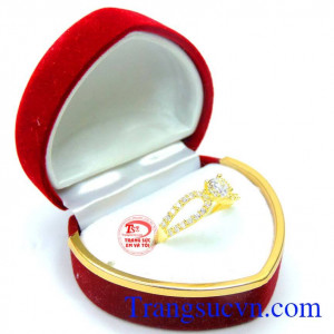 Nhẫn nữ quý phái đính kim cương