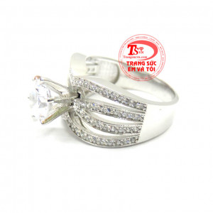 Nhẫn nữ vàng trắng sáng bán hàng uy tín trên toàn quốc. 