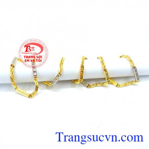 Dây chuyền nam vàng tây sang trọng