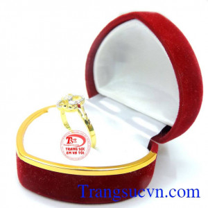 Nhẫn nữ vàng tây sáng bóng là món quà ý nghĩa cho người yêu thương,trong các dịp sinh nhật. 