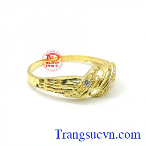 Nhẫn nữ vàng tây chất lượng vàng đảm bảo. Nhẫn nữ vàng quà tặng xinh xắn